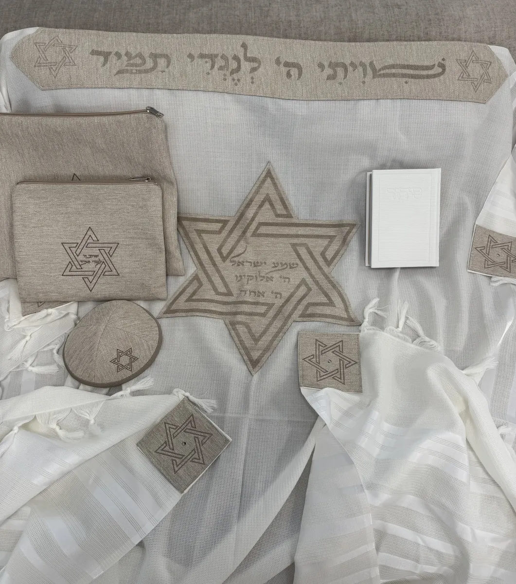 מארז לחתן - דגם לבן מעוצב